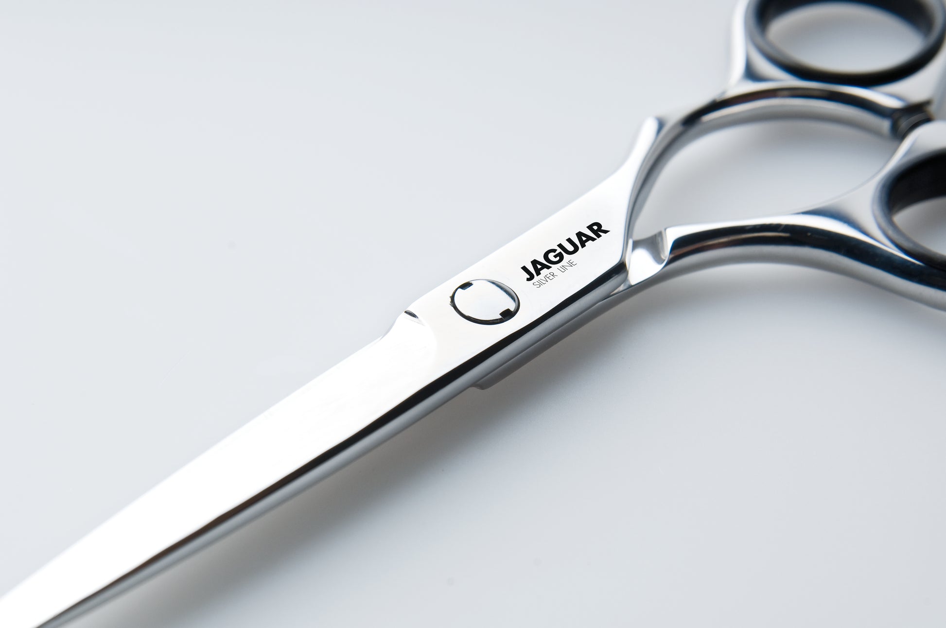 Jaguar CJ3 Scissors - LoveSelf Beauty