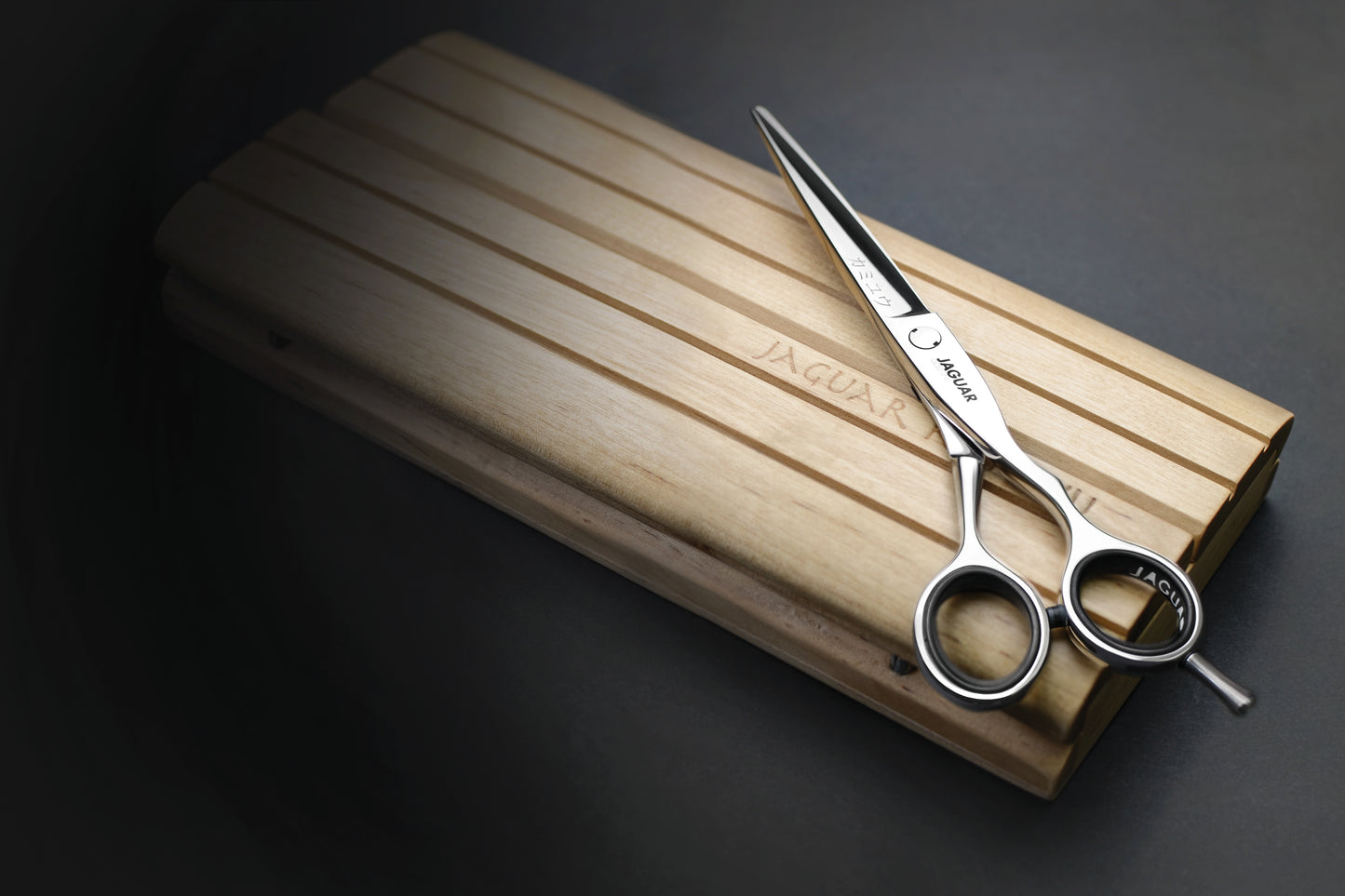 Buy Jaguar Hairdressing Scissors made in japan, now available in India | Love Self Beauty.
