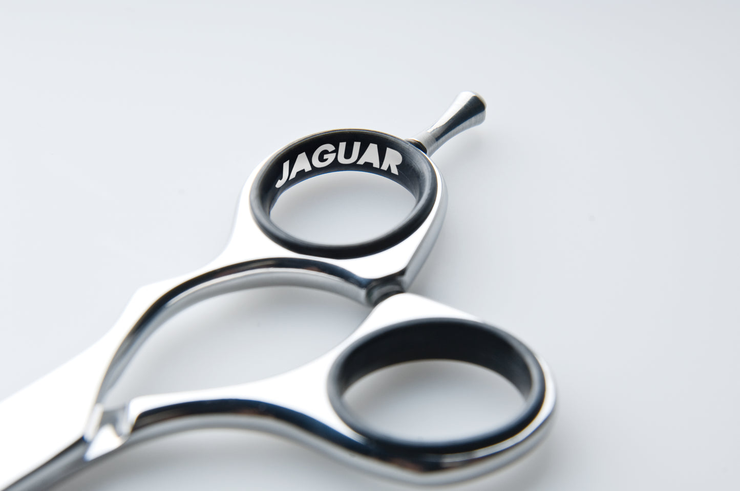 Jaguar CJ4 Plus Hairdressing Scissors